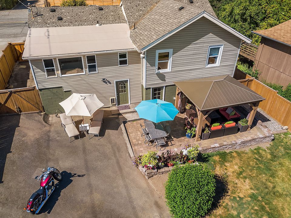 Dual gate passthrough