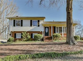 6718 Bradstock Ln, Charlotte, NC 28226