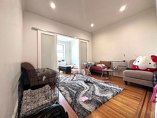 1st image of 402 Ocean Pkwy #401