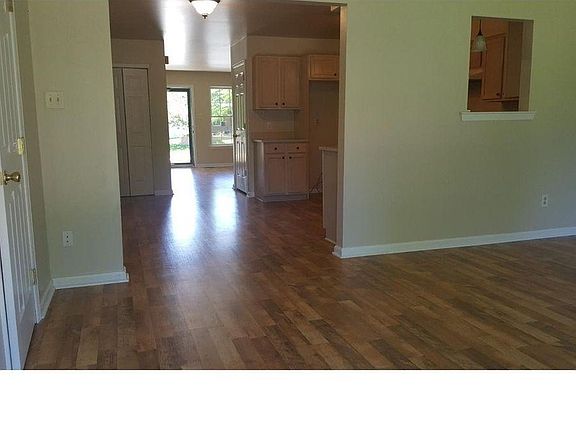 4th image of 2138 Barley Dr