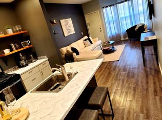 1004 Leonard St NW, Grand Rapids, MI 49504