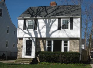 2304 Scholl Rd, University Heights, OH 44118