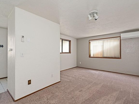 4th image of 1500 Lake Park Dr SW APT 3