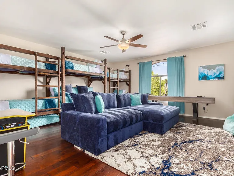 2130 E Finley St — Photo 25