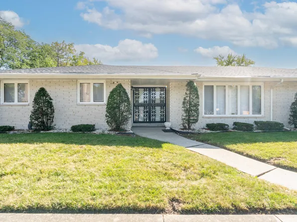 5301 Delaware St, Merrillville, IN 46410