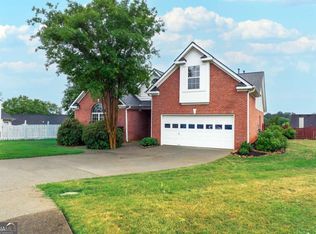 193 April Ridge Ln, Lawrenceville, GA 30045