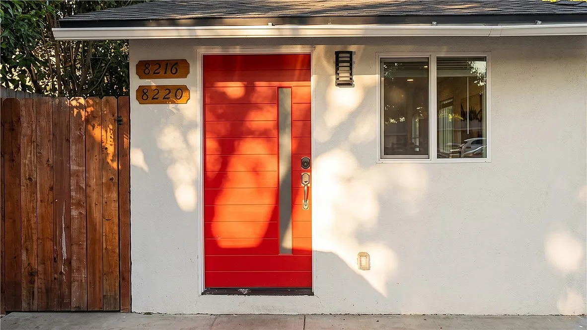 1 bed, 450 sqft, $1,800 — Photo 2