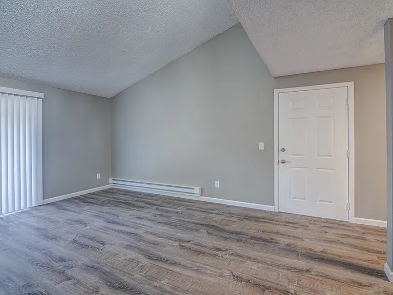 1128 Callahan Dr #L1 — Photo 7