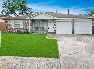810 Shawnee St, Houston, TX 77034