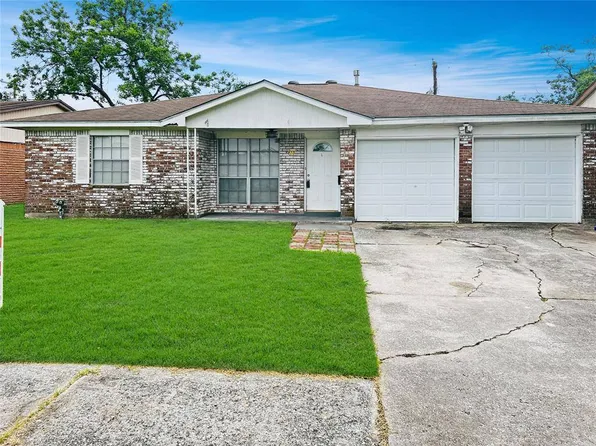 810 Shawnee St, Houston, TX 77034