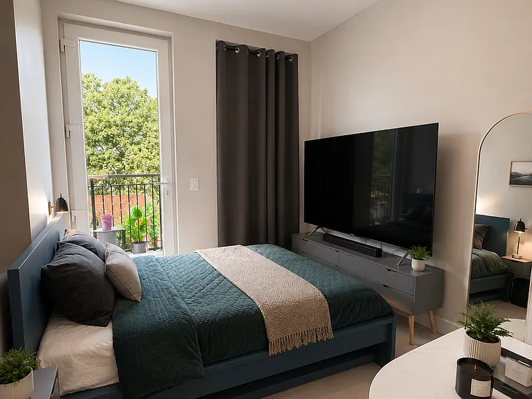 1538 Brooklyn Ave #4C — Photo 2