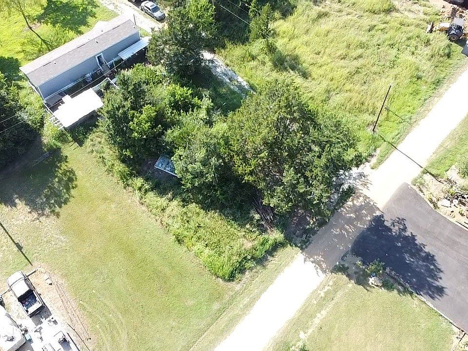 2nd image of 0 Meadow View Dr