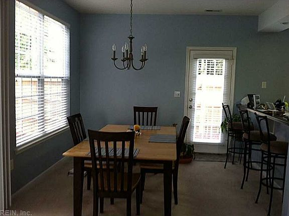 4th image of 1418 Otterbourne Cir