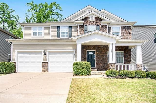 1st image of 139 Silverspring Pl