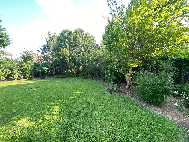 9812 Morgan Creek Dr — Photo 25