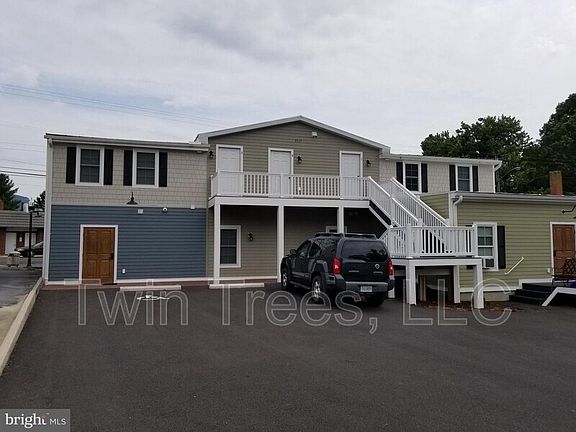 5th image of 5937 King St APT A