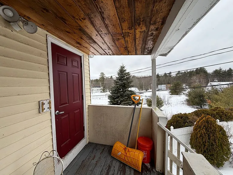 748 Calef Hwy #5 — Photo 5