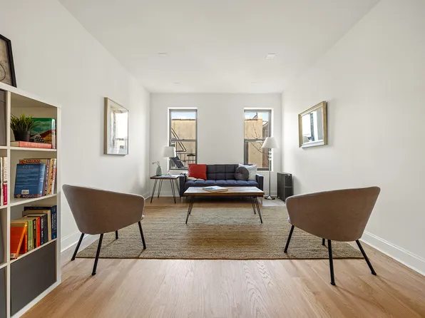 333 4th Street image 1 of 8