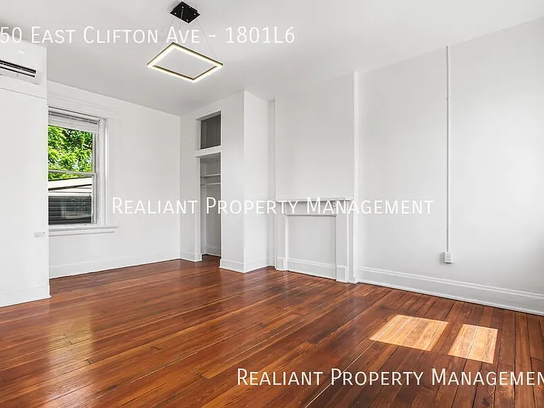 150 E Clifton Ave #1801L6 — Photo 8
