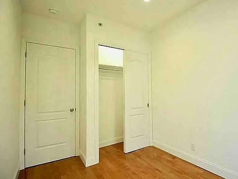703 Macdonough St #2 — Photo 8