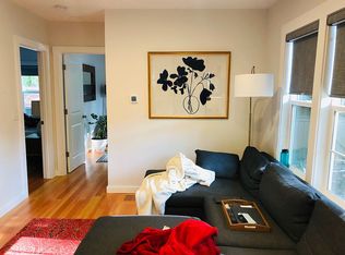 8604 SW 11th Ave UNIT A, Portland, OR 97219