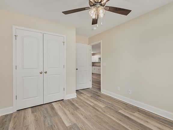 5th image of 120 Northlake Dr