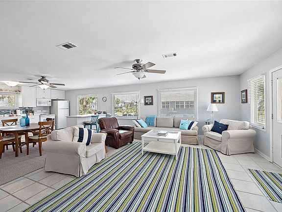 3rd image of 3801 Tradewinds Dr