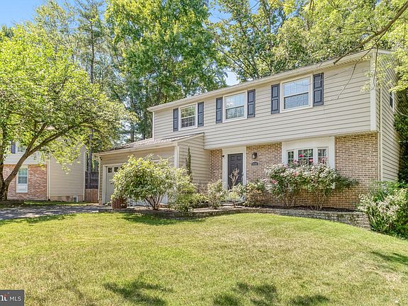 3rd image of 2602 Chester Cir