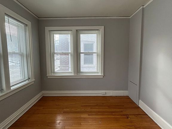 4th image of 520 S 31st St #4