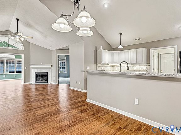 5th image of 14119 Norwood Pond Ln