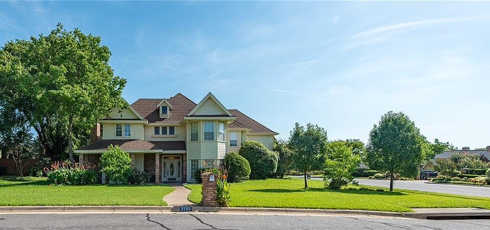 1st image of 3202 Cumberland Ct