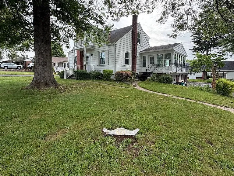 821 Lorane Rd — Photo 21