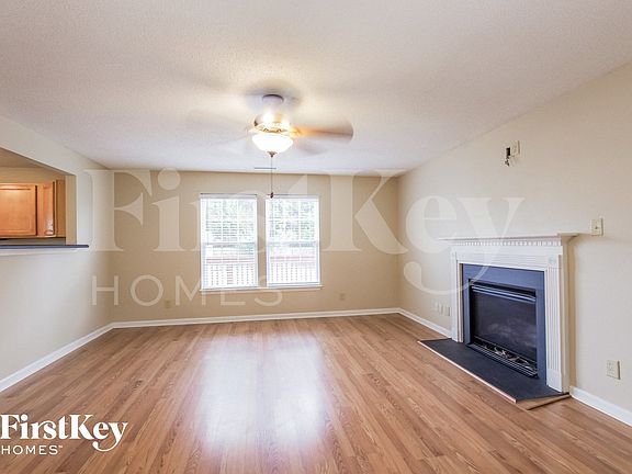 3rd image of 14226 Hartwell Farm Dr