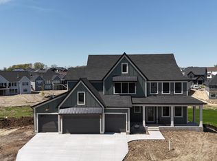 16720 46th Ave N, Plymouth, MN 55446