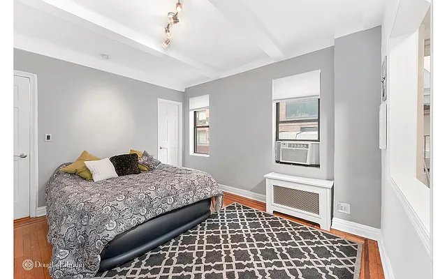 Rented by Douglas Elliman | media 21