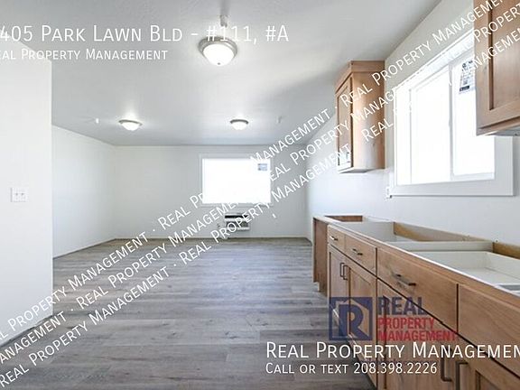 5th image of 5405 Park Lawn Dr #A-111