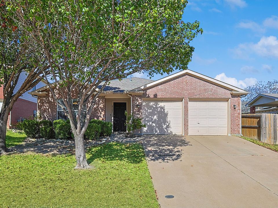 1st image of 8305 Horseshoe Bend Dr