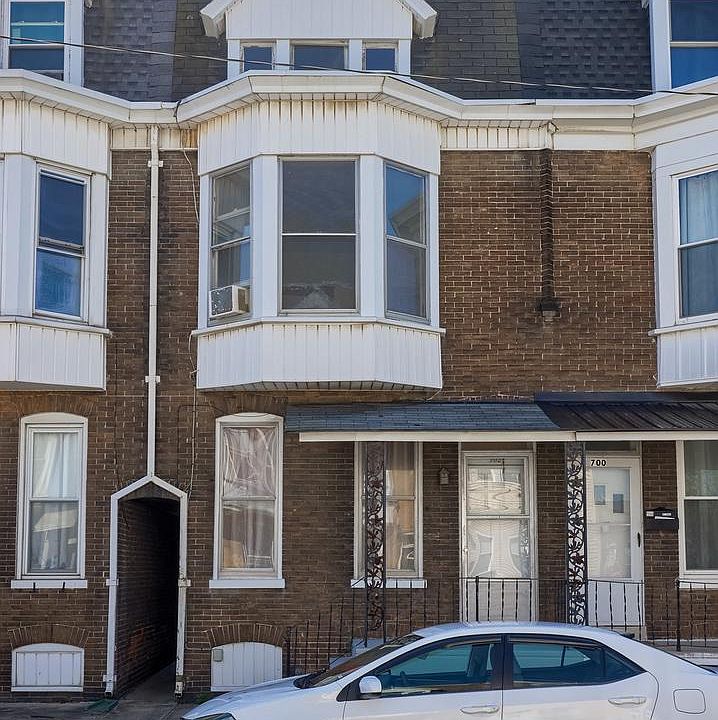 1st image of 702 York St