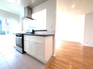 2009 Preuss Rd APT 10, Los Angeles, CA 90034