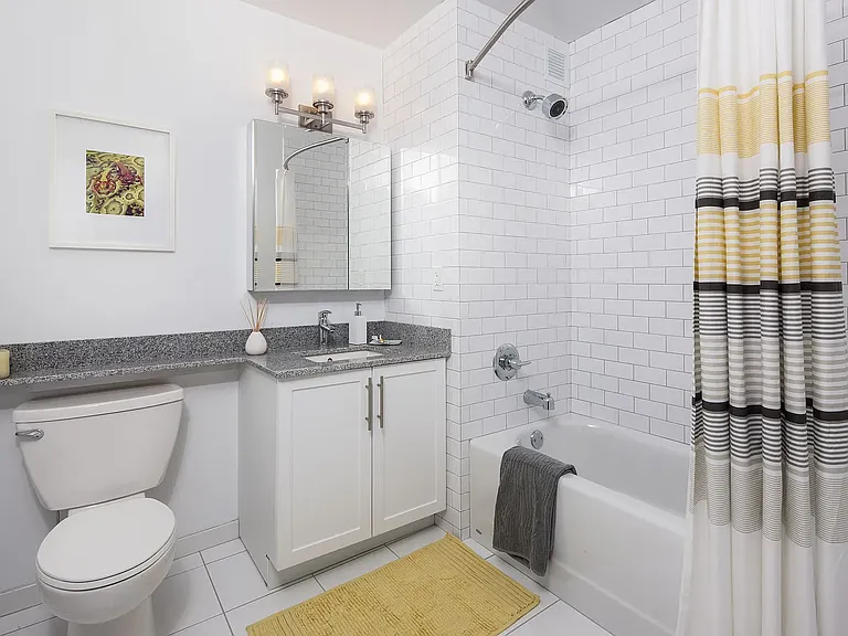 97-45 Queens Blvd #Penthouse 7 — Photo 6
