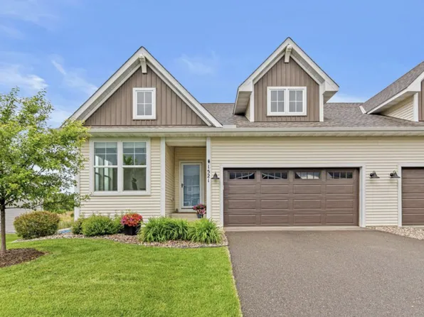 1521 Southpoint Dr, Hudson, WI 54016