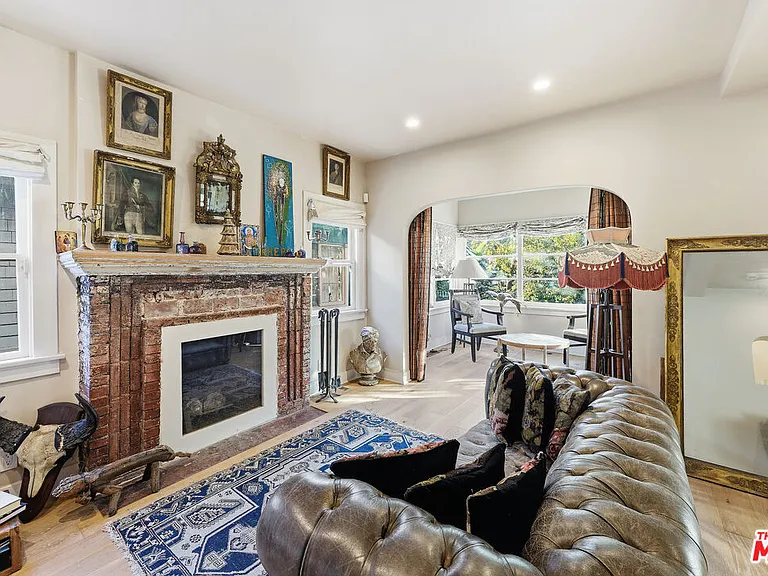 34 Park Ave — Photo 13