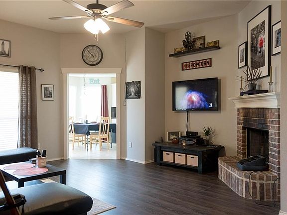 2nd image of 801 Stags Leap Dr