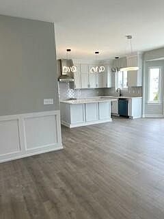 5th image of 337 White Owl Lane Dr #242