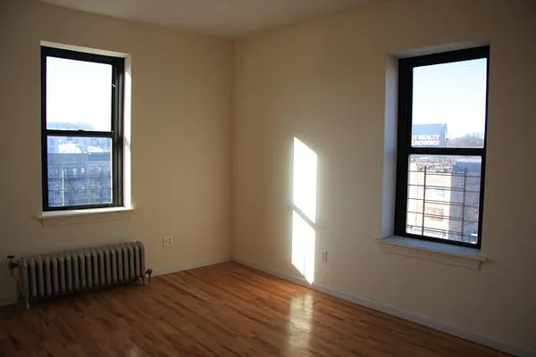 Rented by Lang Realty LLC | media 19