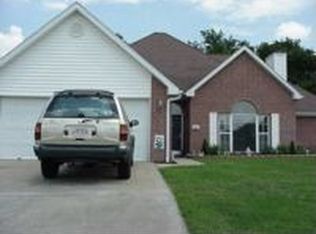 2401 S 43rd St, Springdale, AR 72762