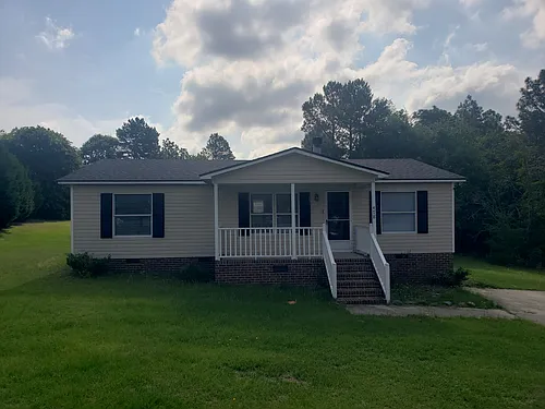 478 Washington Ln Photo 1