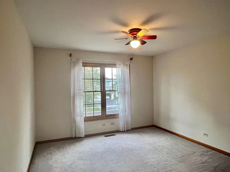 780 Sigmund Rd — Photo 14