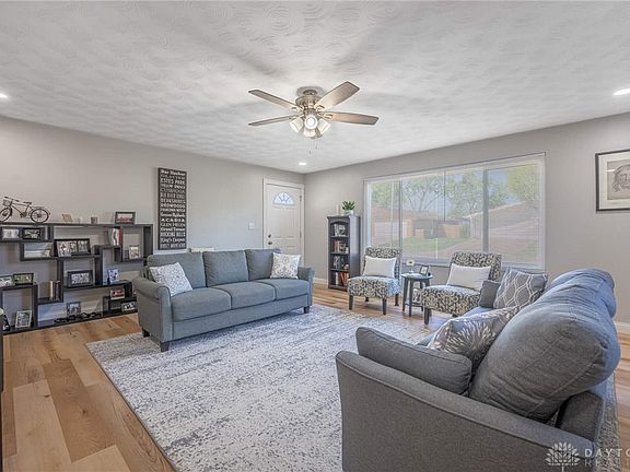 4th image of 2716 Horstman Dr