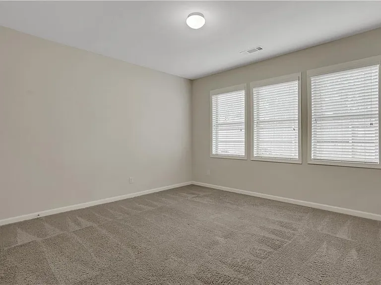 1300 Hopkins Dr — Photo 25